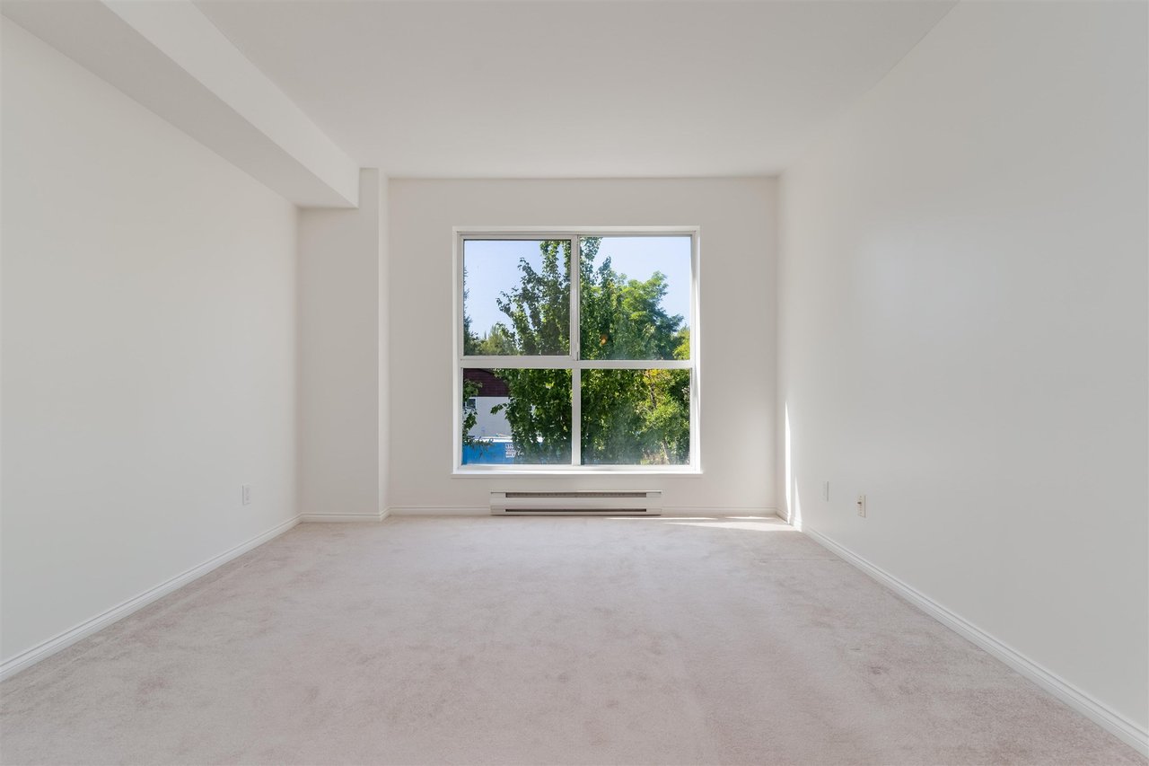 2-9977 138 St