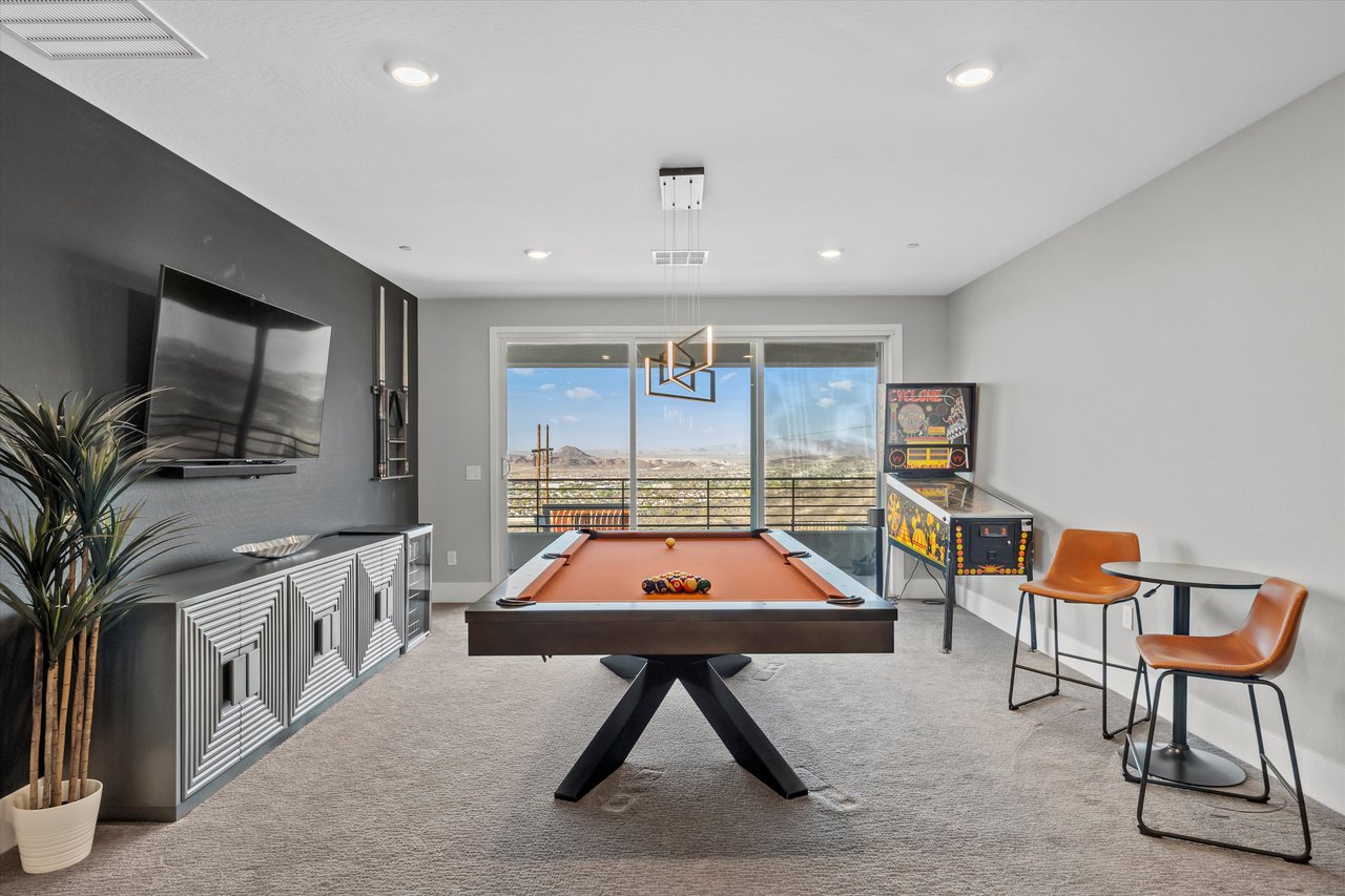 258 Shaded Canyon Drive