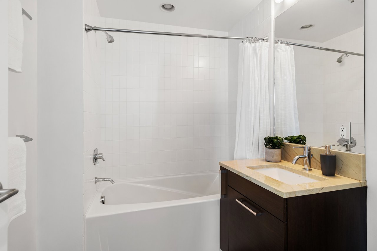 Three-Level SoMa Bay View Penthouse