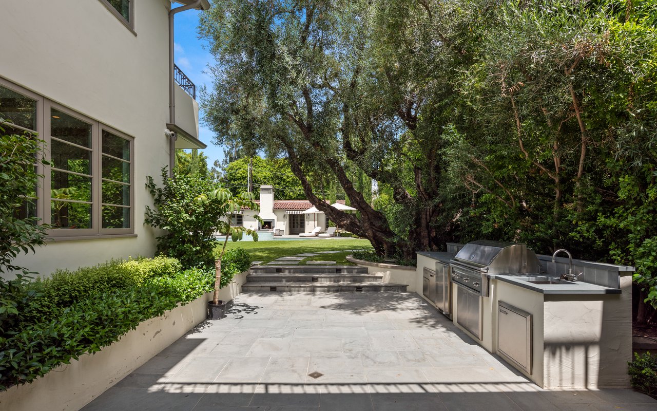 722 N Rexford Dr, Beverly Hills