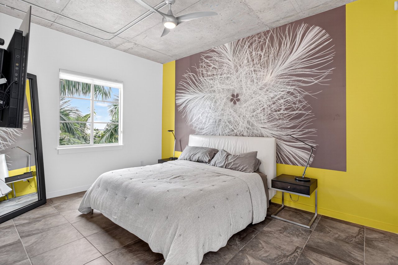 365 SE 6th Avenue 404