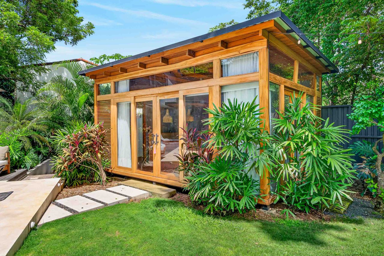 Casa Chavela | Luxury 4-Bedroom Home with Guest Cabin & Pool in Tamarindo