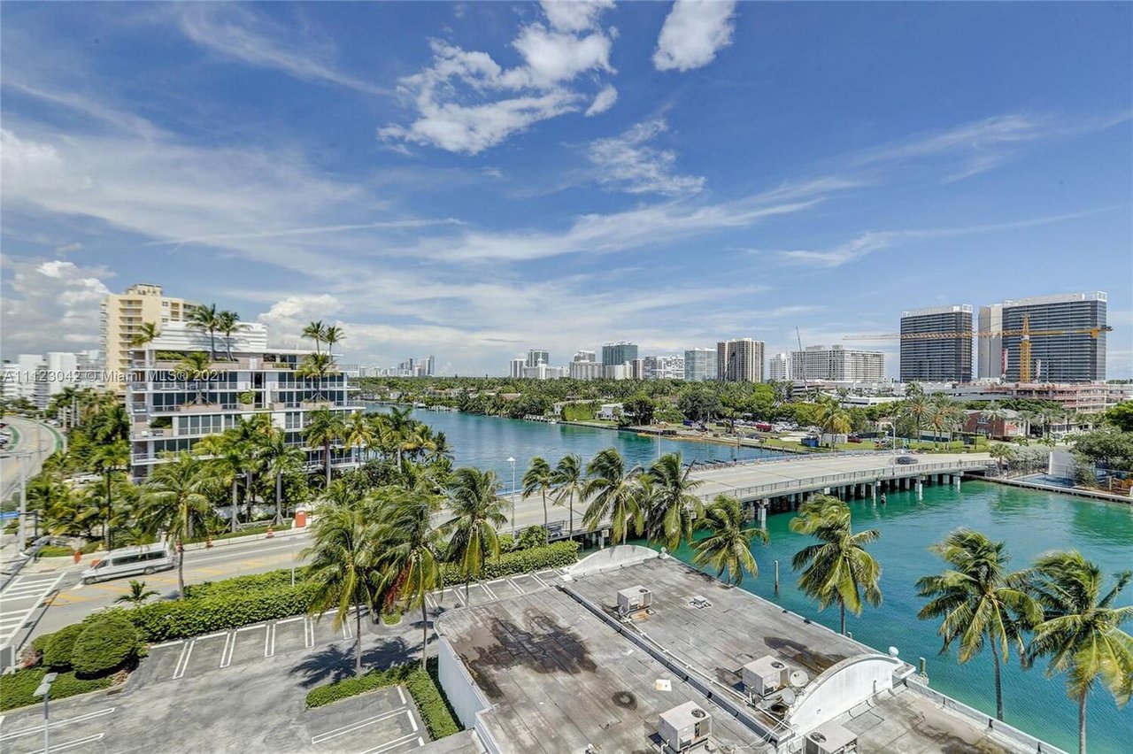 9521 E Bay Harbor Dr, #LP801