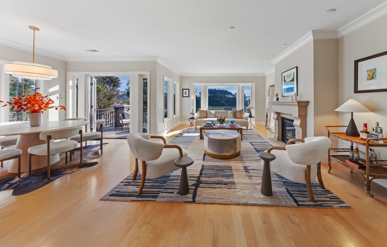 87 De Silva Island Drive