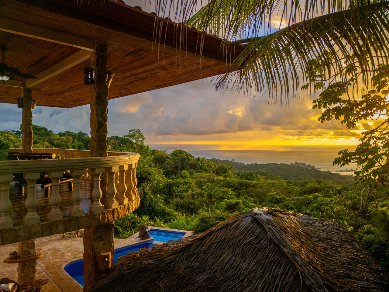 Castillo Puesta del Sol, Escalares - 