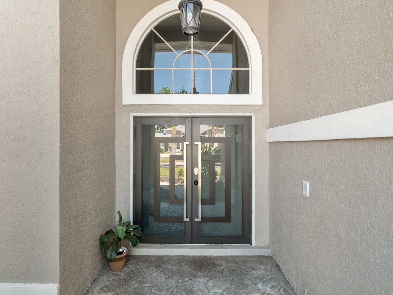 1508 SW 48th TER