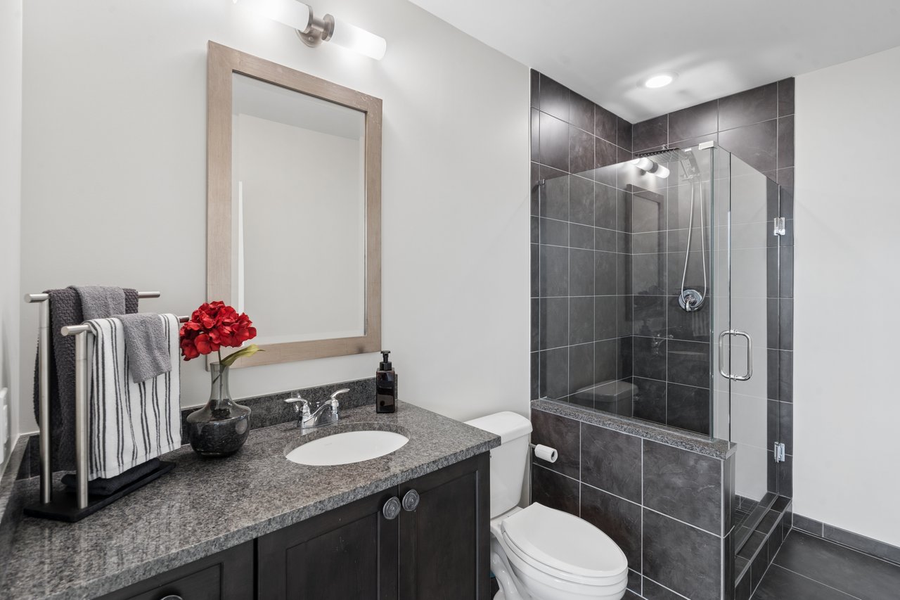 1080 Peachtree Street NE Unit 1711