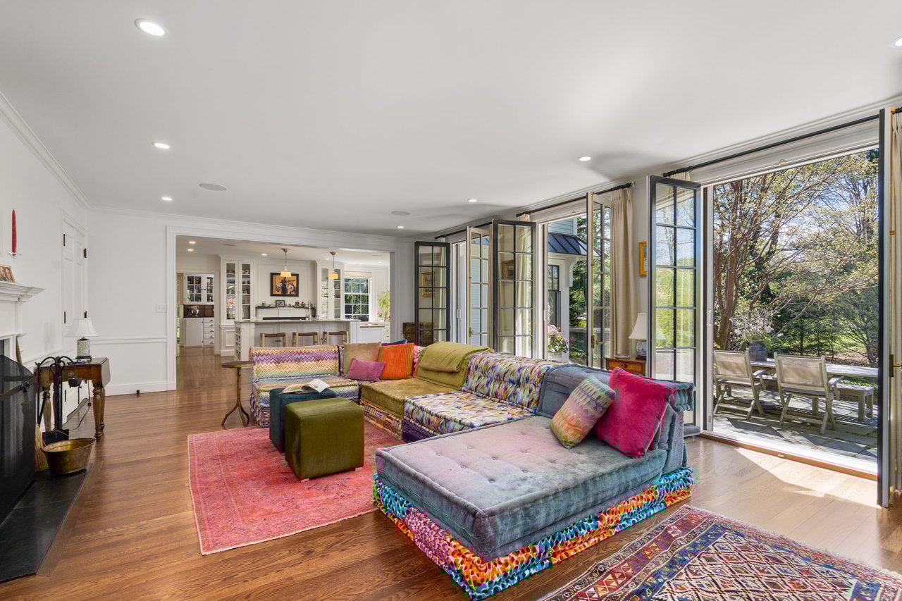 Renovated Georgian Colonial 