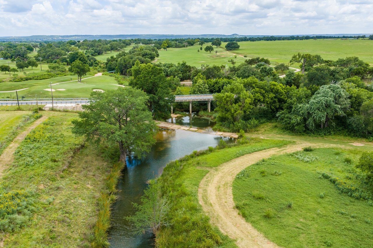 Live Oak Creek Ranch 