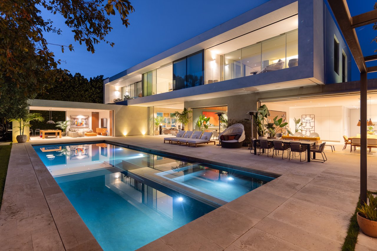 717 Moreno Ave 