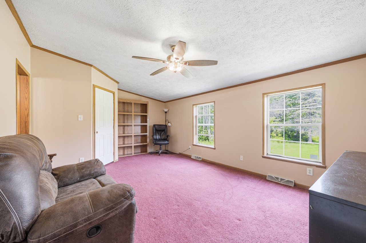405 E Road