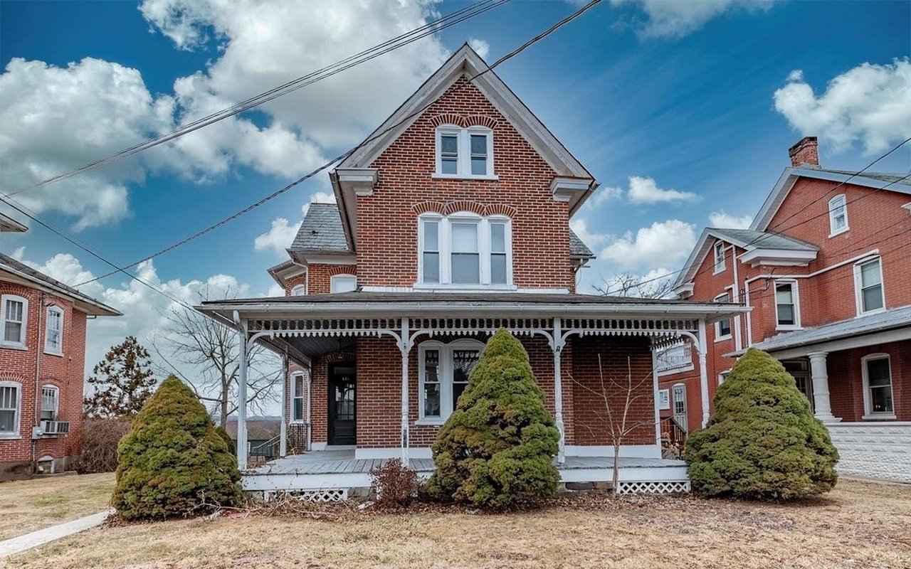 631 Main Street APT #1, Red Hill, PA, 18076 is Now New to the Market!