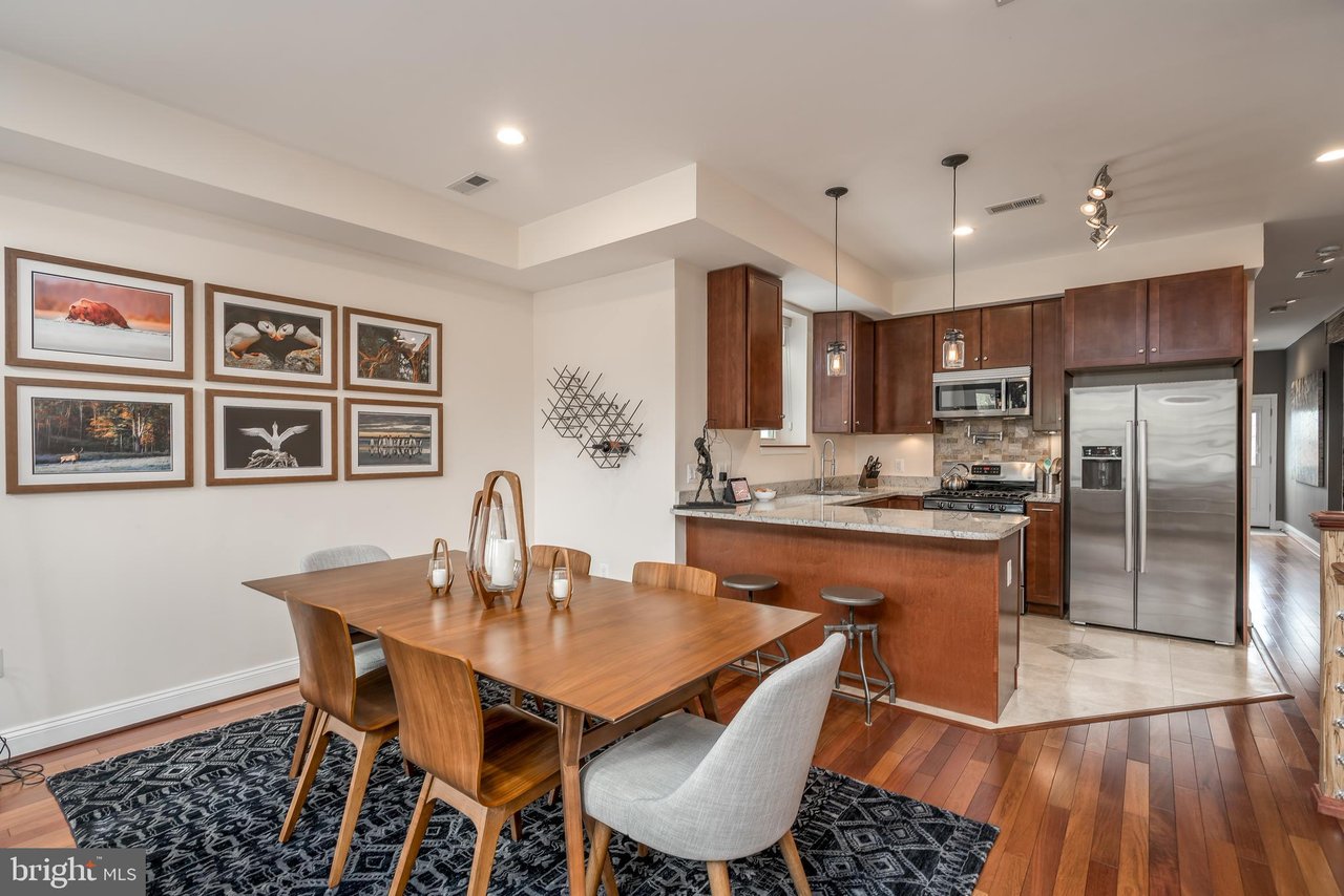 322 T St NW #2