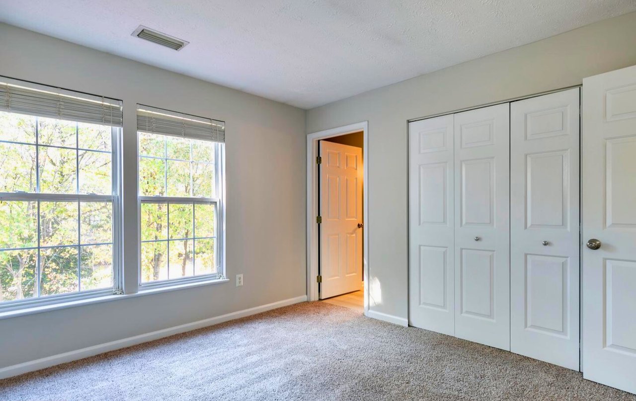 7838 Foxfarm Ln