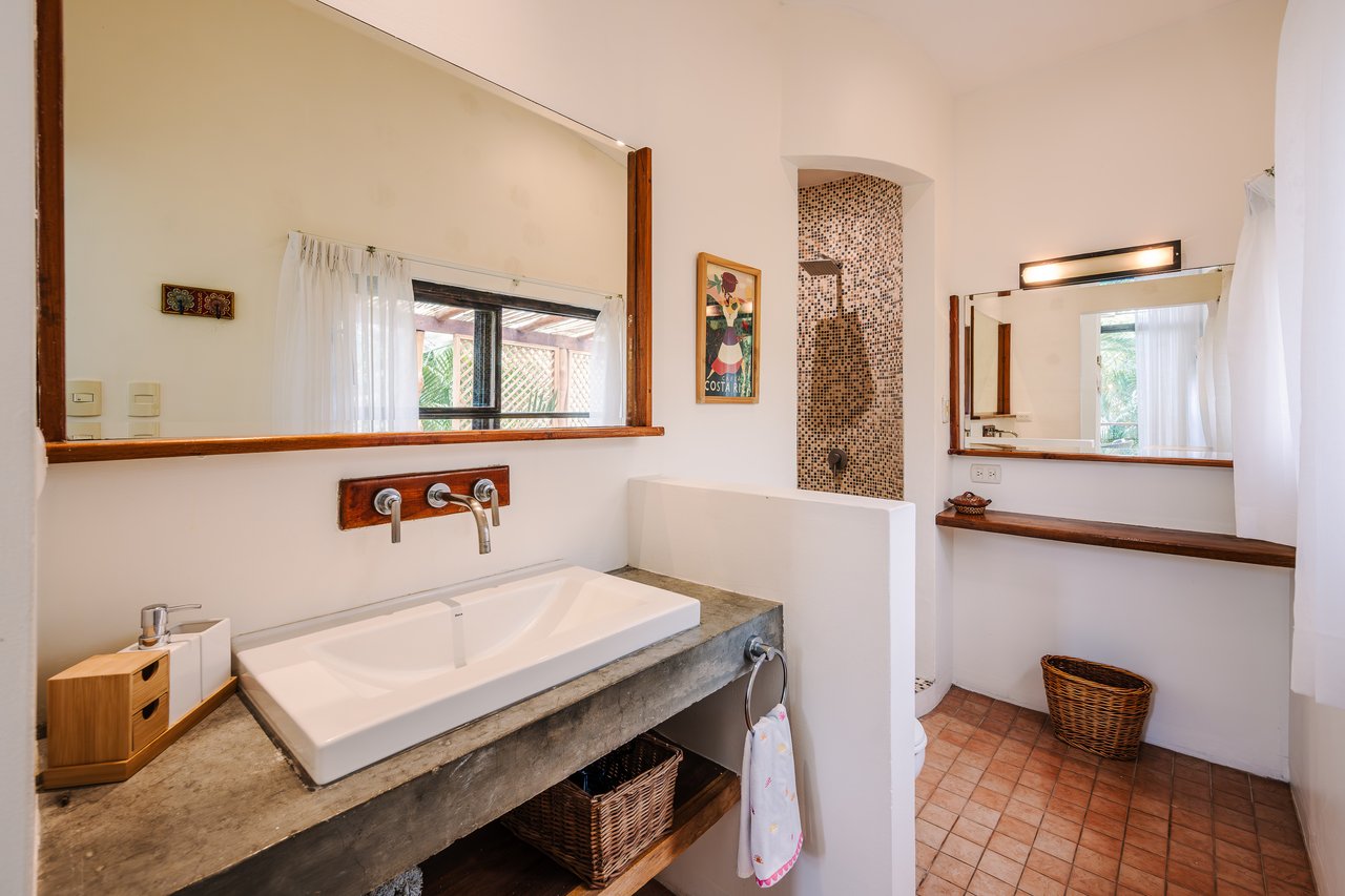 La Gaviota #2 | Stef Surf 2BR Villa Steps from Playa Potrero