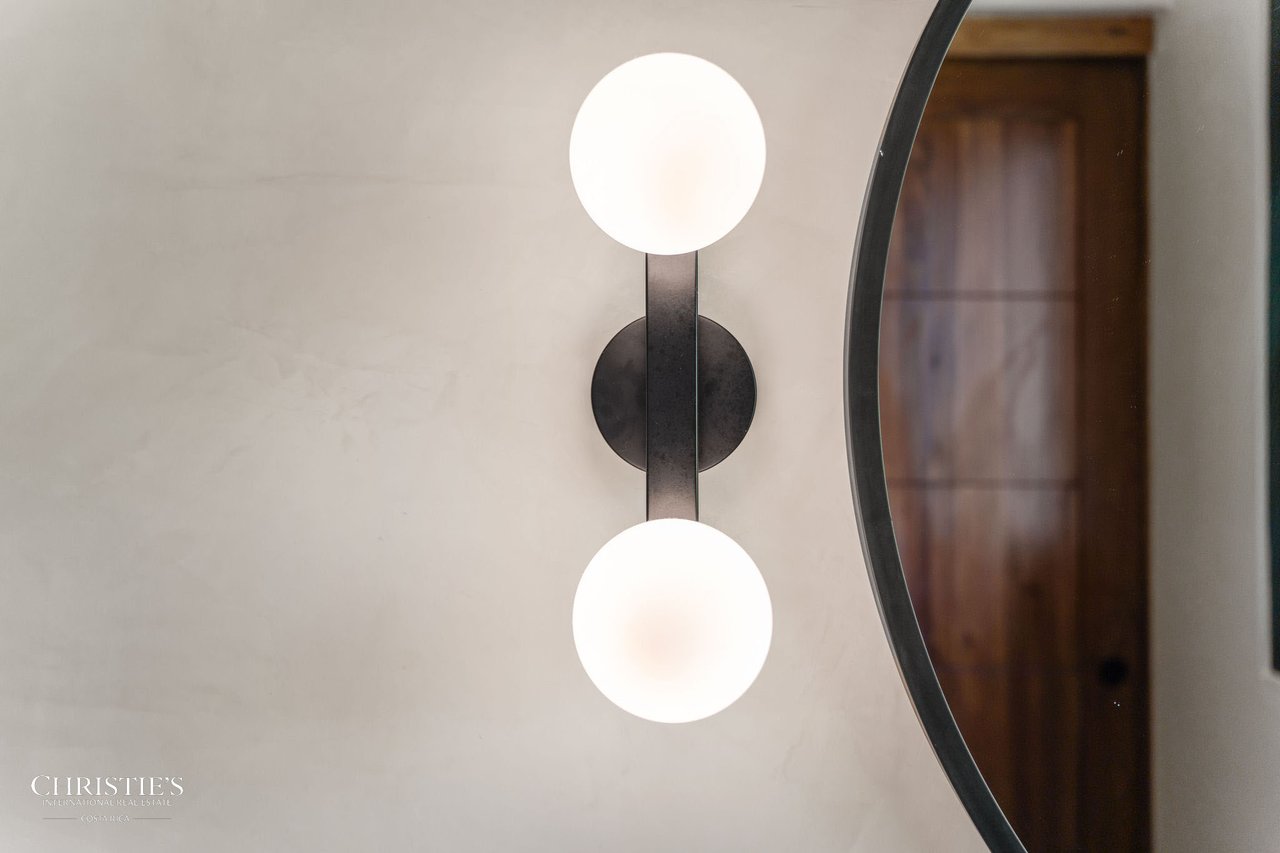 Casa Lola – Contemporary Beachside Oasis in Playa Grande