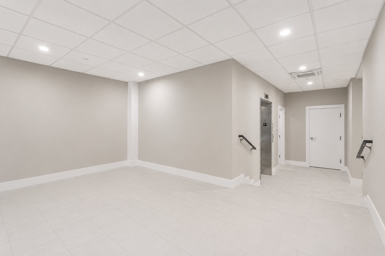 298 Main Street, 3B