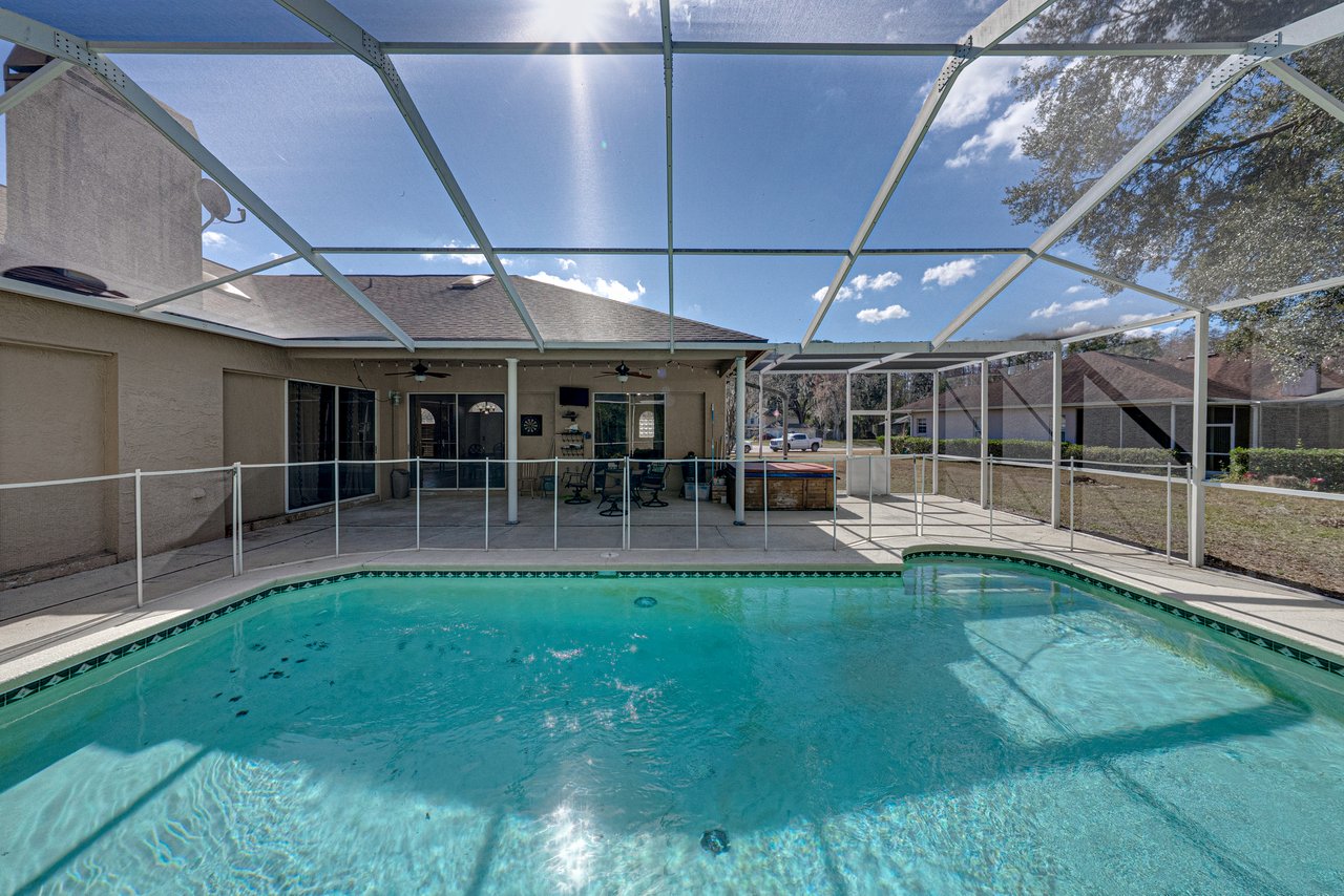 3926 Meadowlark Court