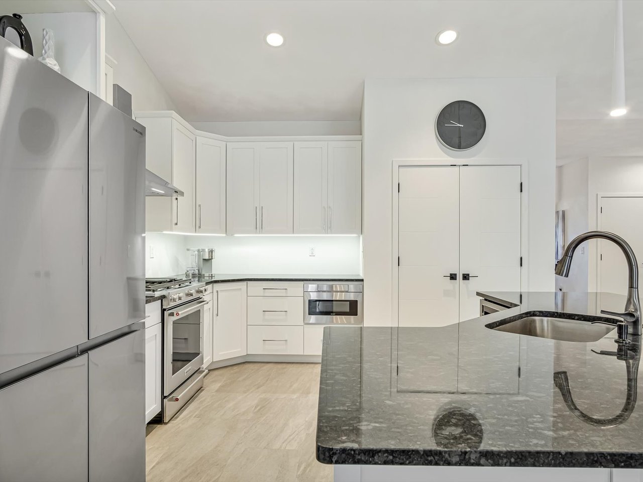 Contemporary Freeburg Villa on a Quiet Cul-de-Sac: 428 Firestone Street
