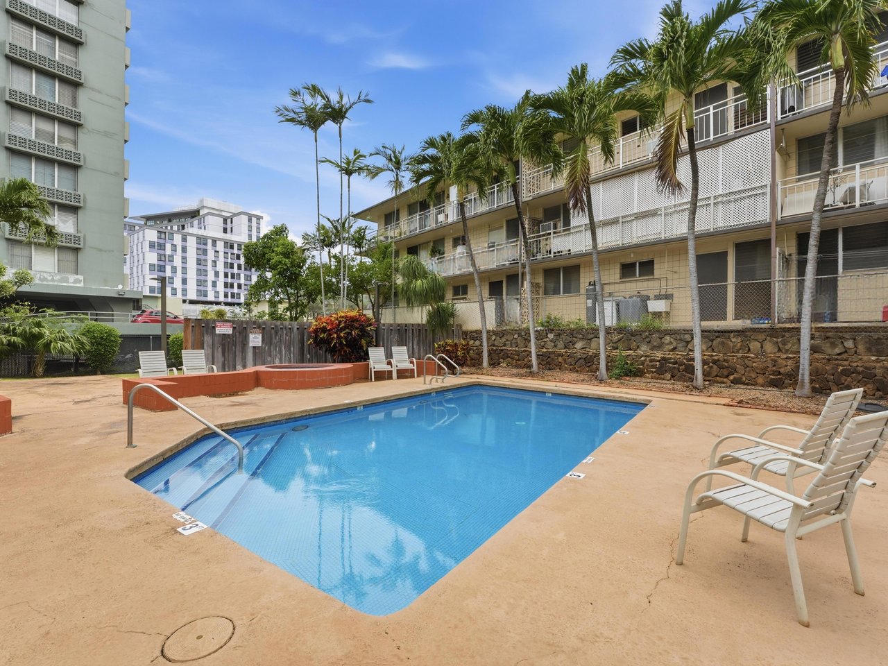 2724 Kahoaloha Lane Unit #1805