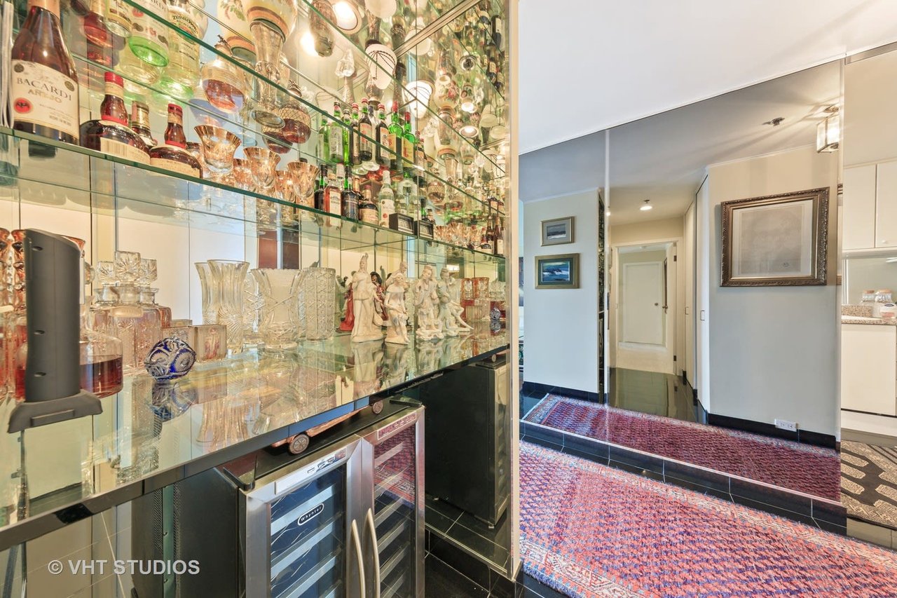 100 E Huron St #2401
