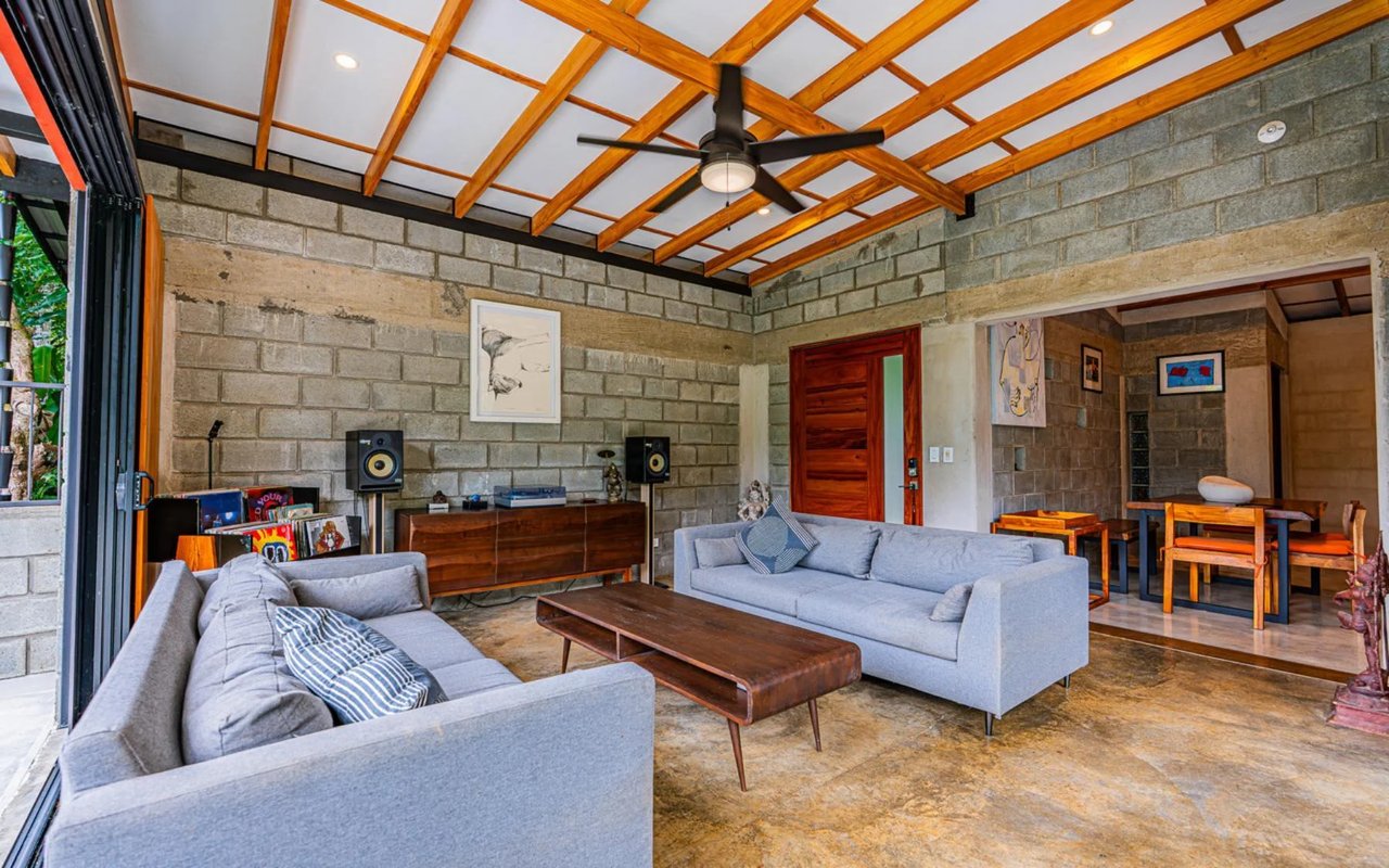 Off-Grid Regenerative Homestead, Perez Zeledon, San Jose