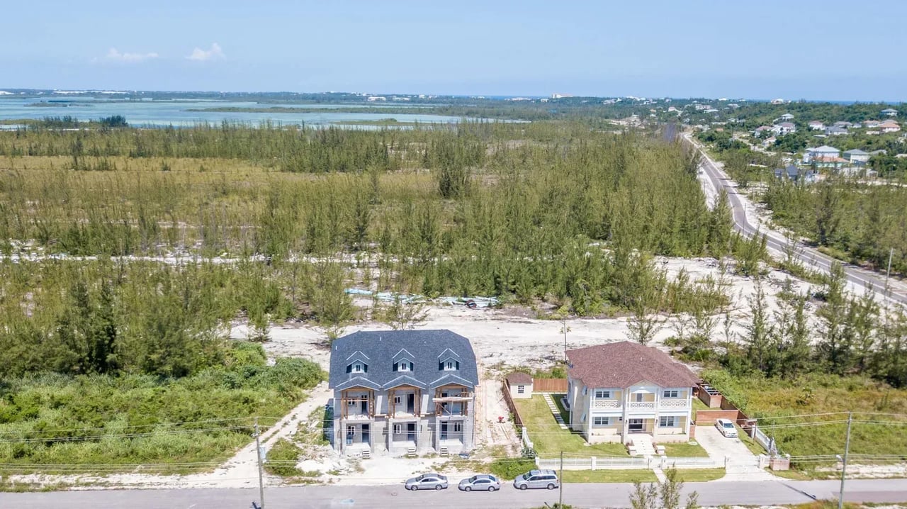 Triplex Lot 7 in Destini Lakes