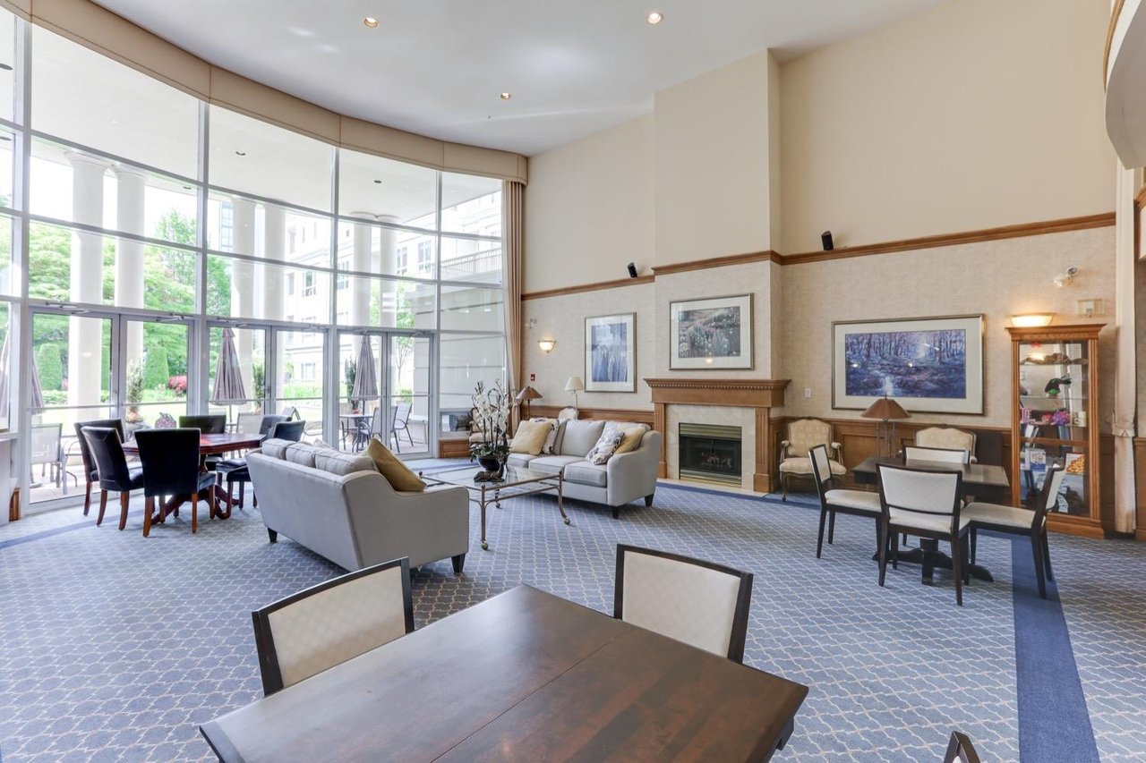 133-3098 Guildford Wy
