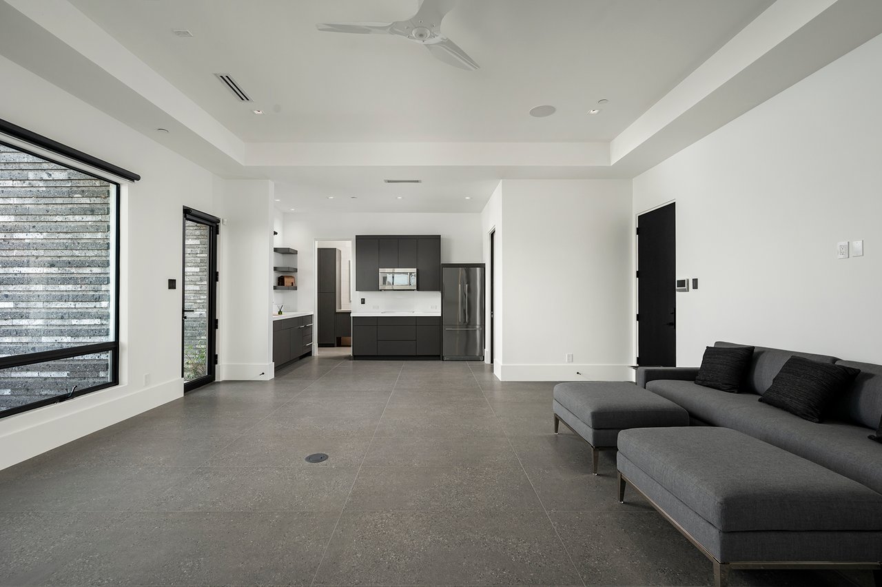 10784 E PINNACLE PEAK Road