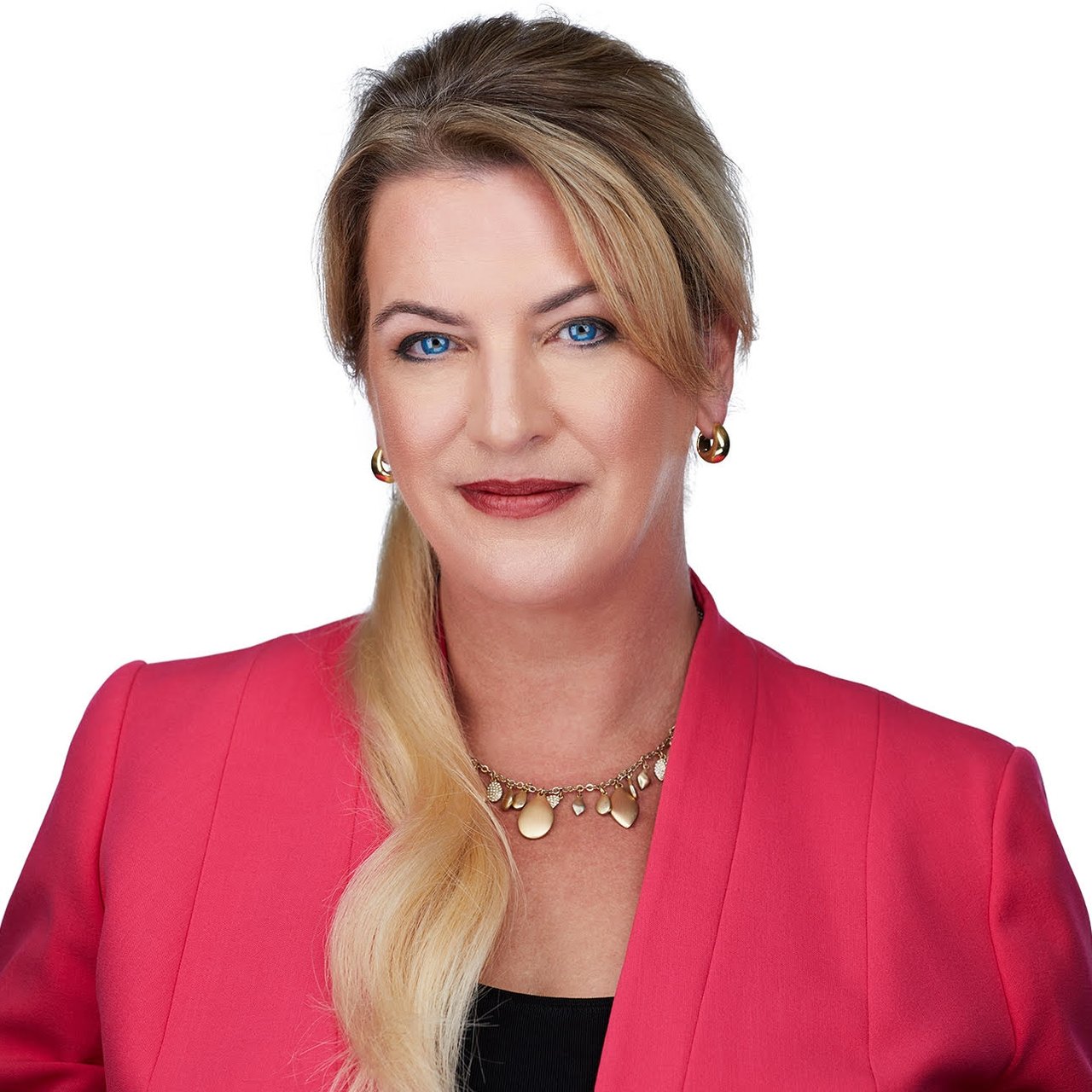 Ally Gillette	McLean, VA Real Estate Agent Headshot
