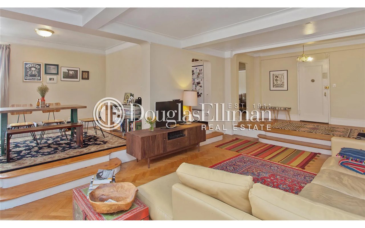 255 Cabrini Boulevard Unit: 6D