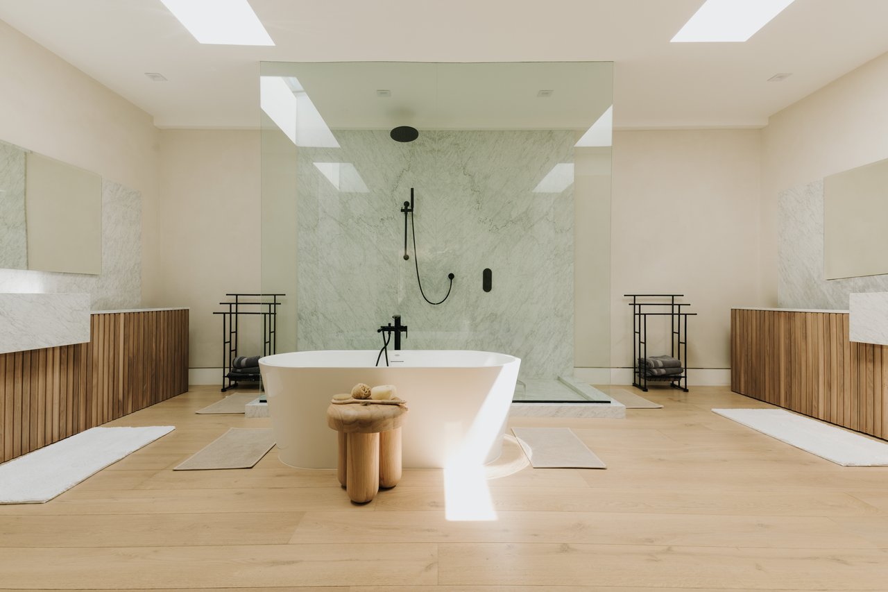 260 S Canyon View Dr