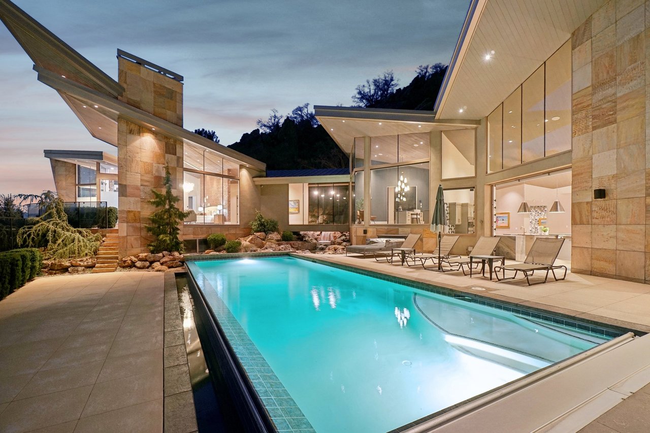 4141 E Canyon Estate Dr