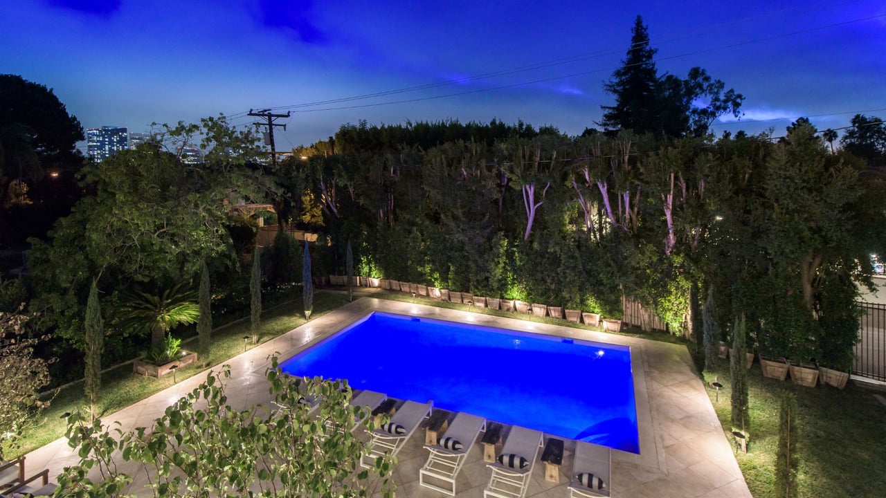 803 N Linden Dr