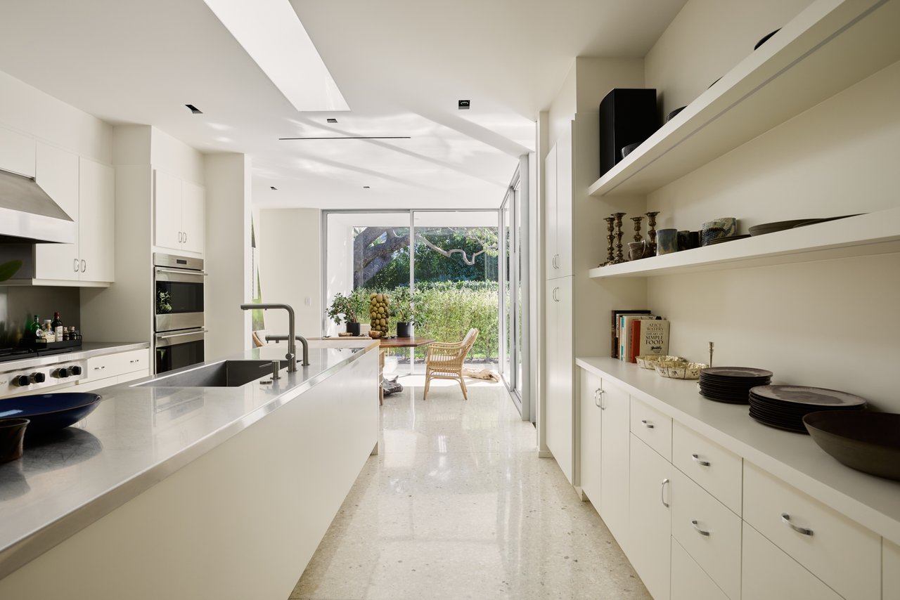 1141 Angelo Dr, Beverly Hills 