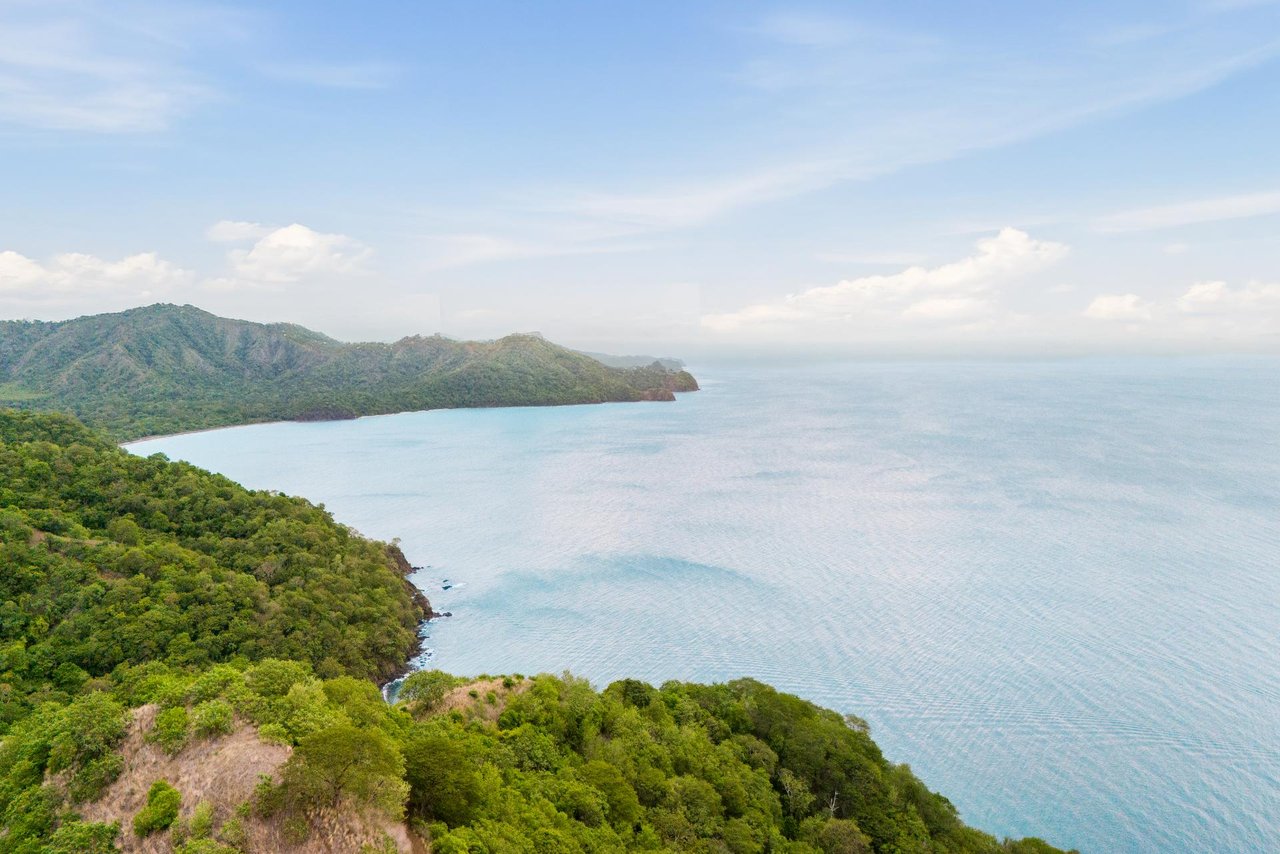 Azul Paraiso 8C, Luxury Ocean View Condo with Panoramic Papagayo Gulf Views