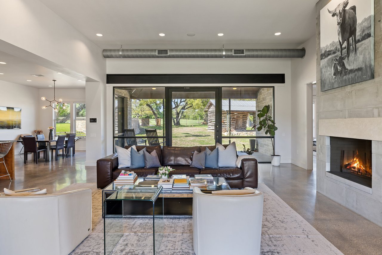 4813 Twin Acres Road