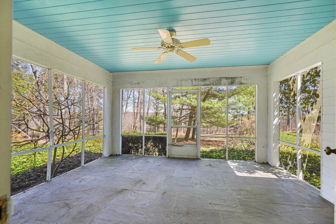 220 Middle Patent Road