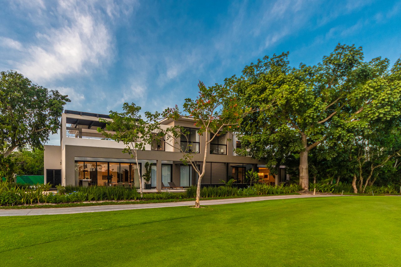 Amanhá at Yucatán Country Club 
