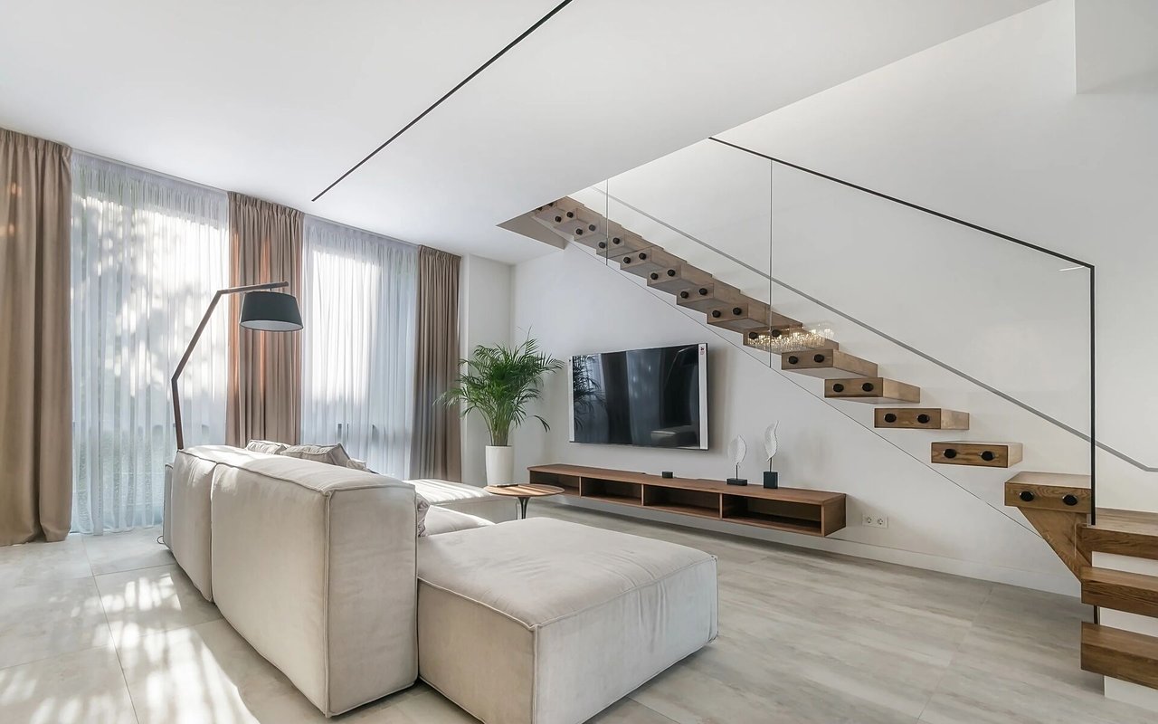 LVing: Take a look inside Veer Towers penthouse on the Las Vegas Strip