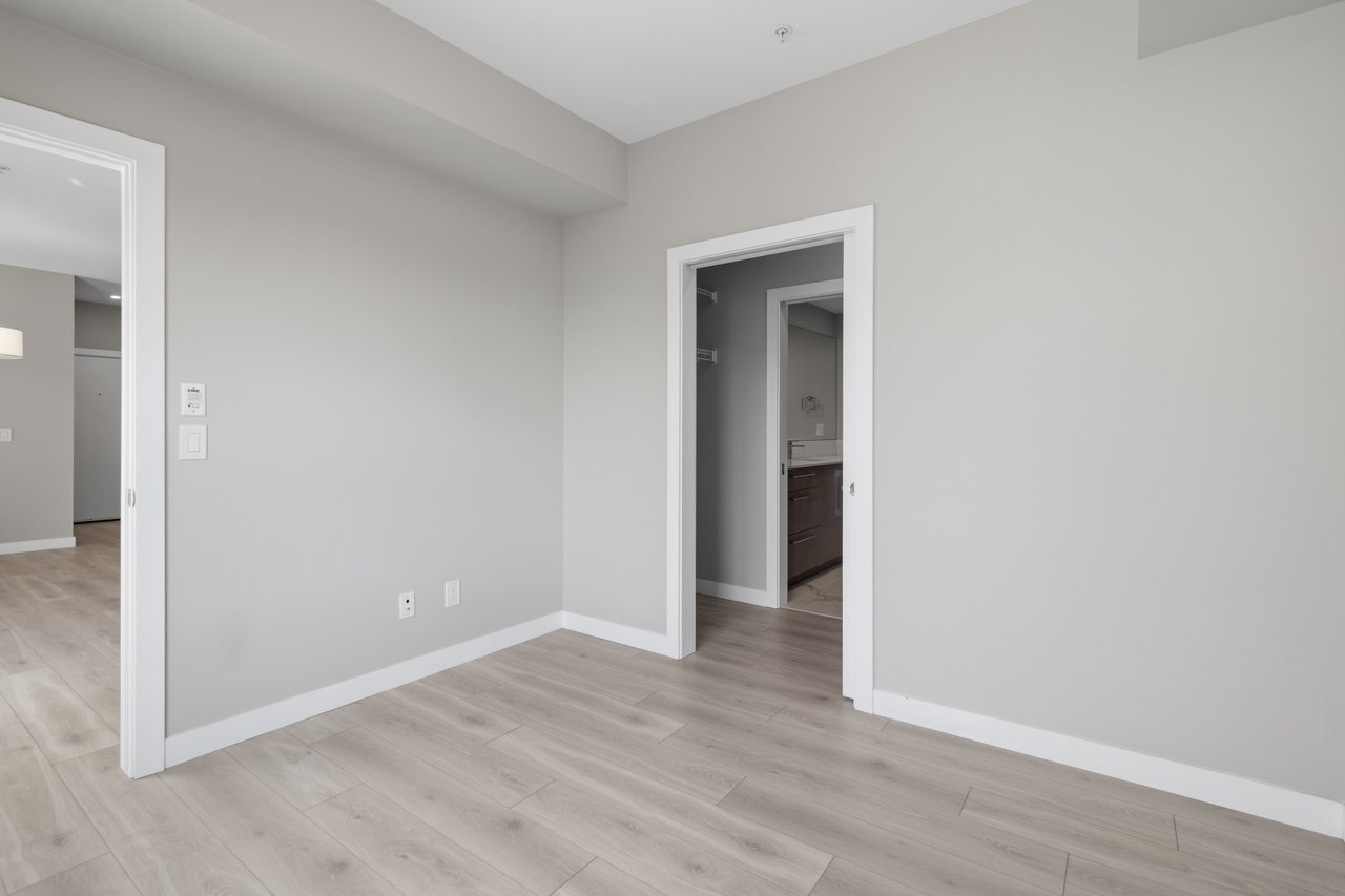 383 Smith Street NW Unit: 402