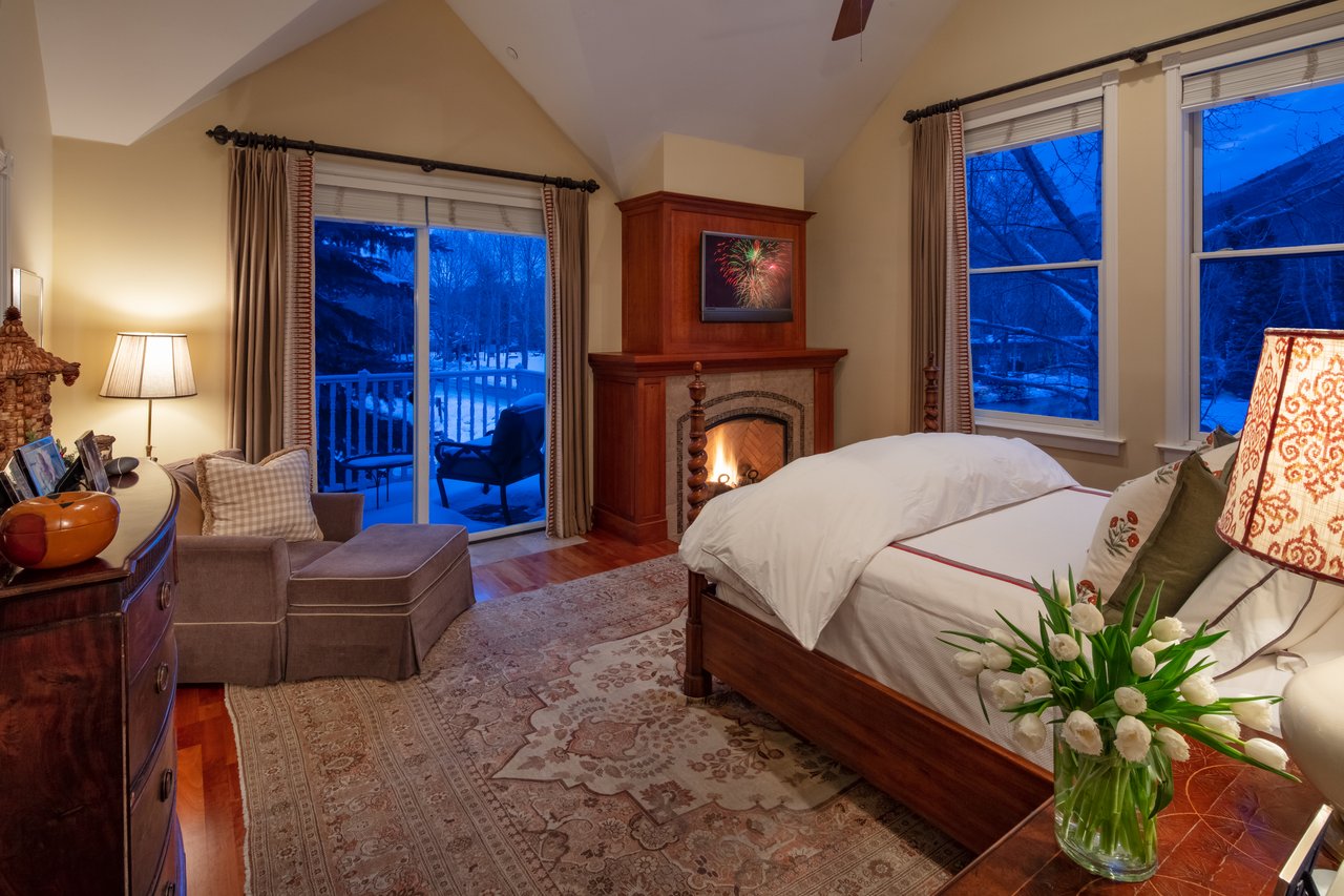 Charming Victorian Townhome