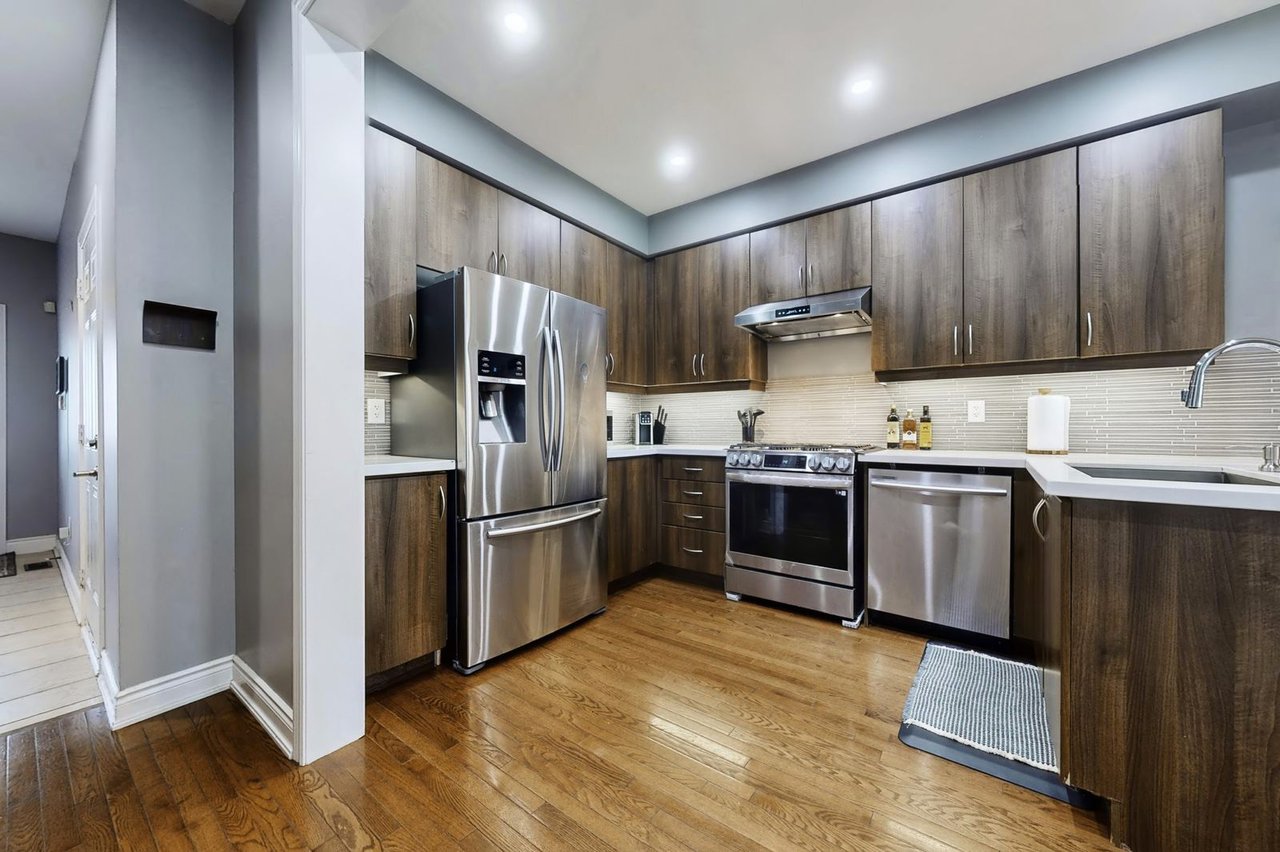 727 Vellore Park Avenue