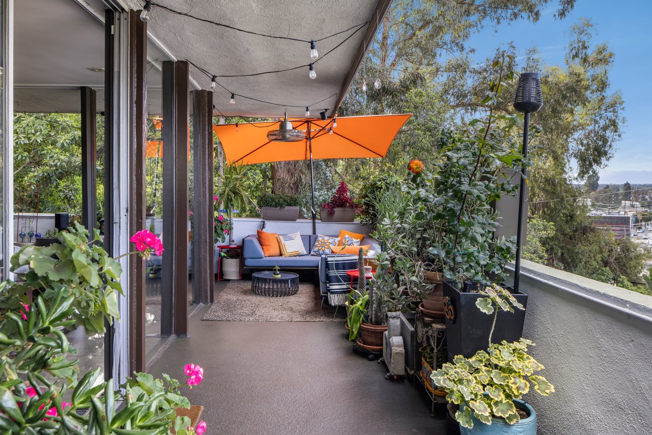 Architectural Condo by Ray Kappe, FAIA