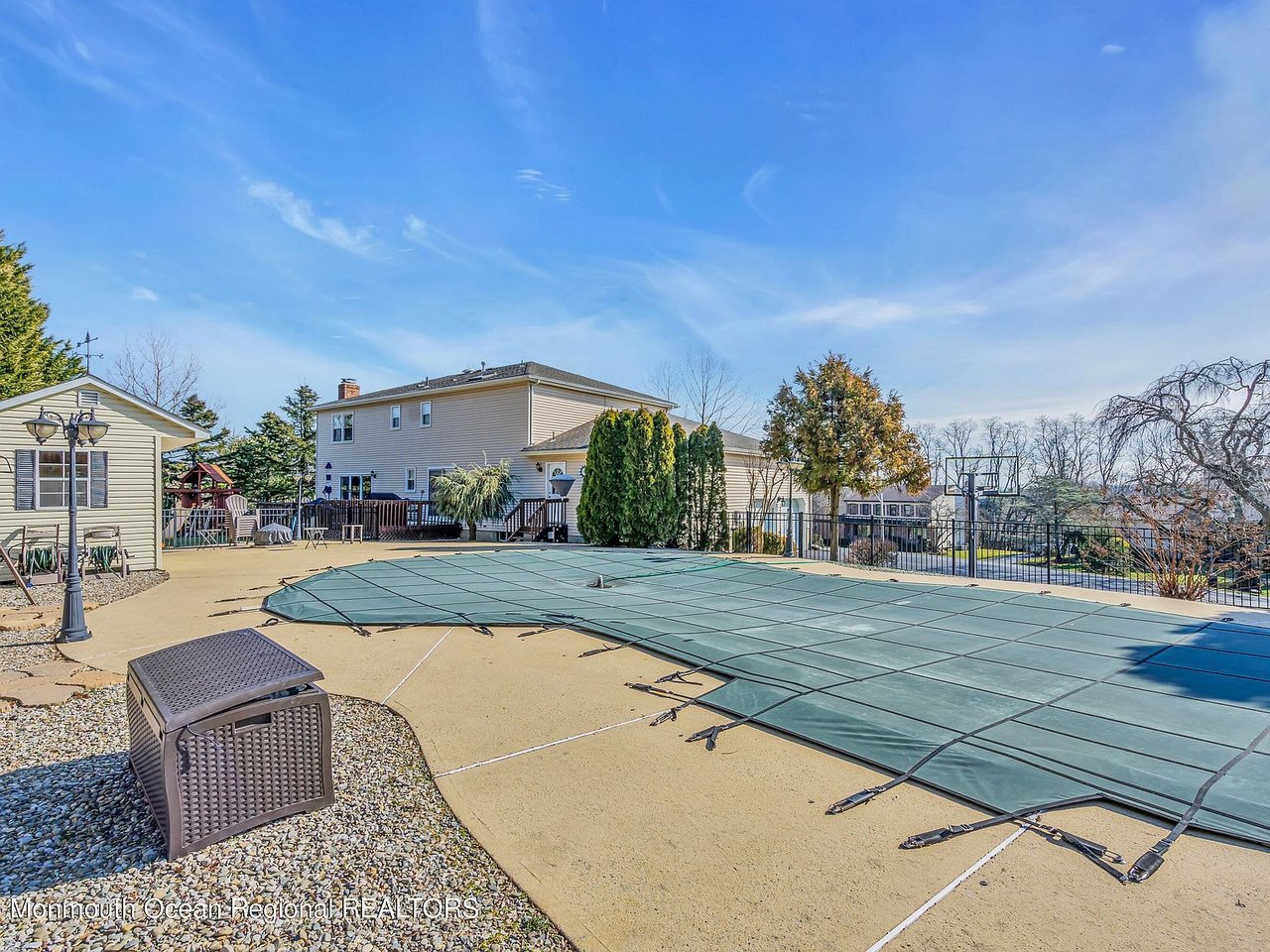 1 Cedar Court