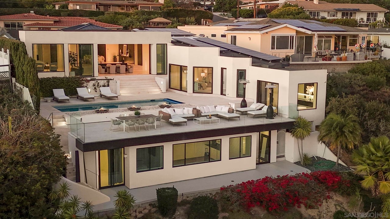 5811 Box Canyon Rd. La Jolla, CA