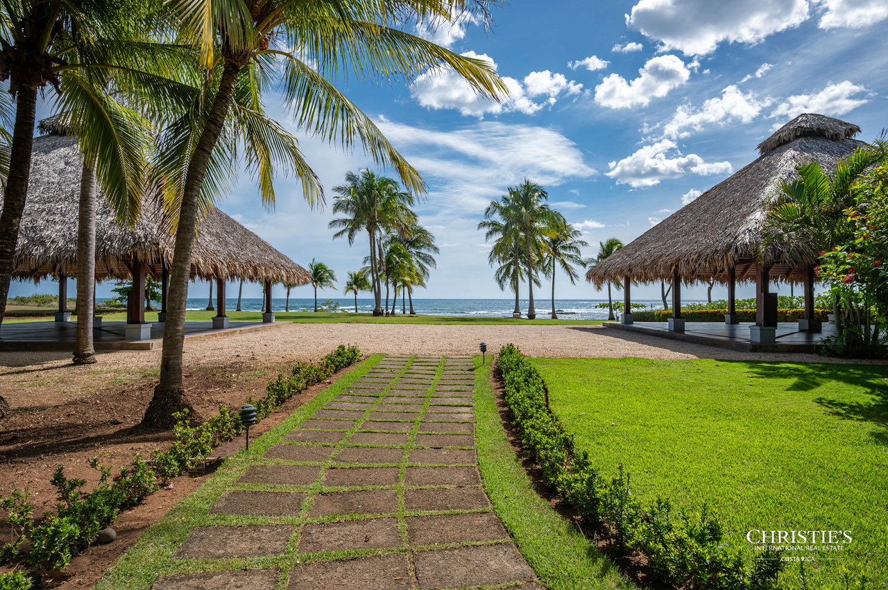 Ocean View Townhome in Hacienda Pinilla 