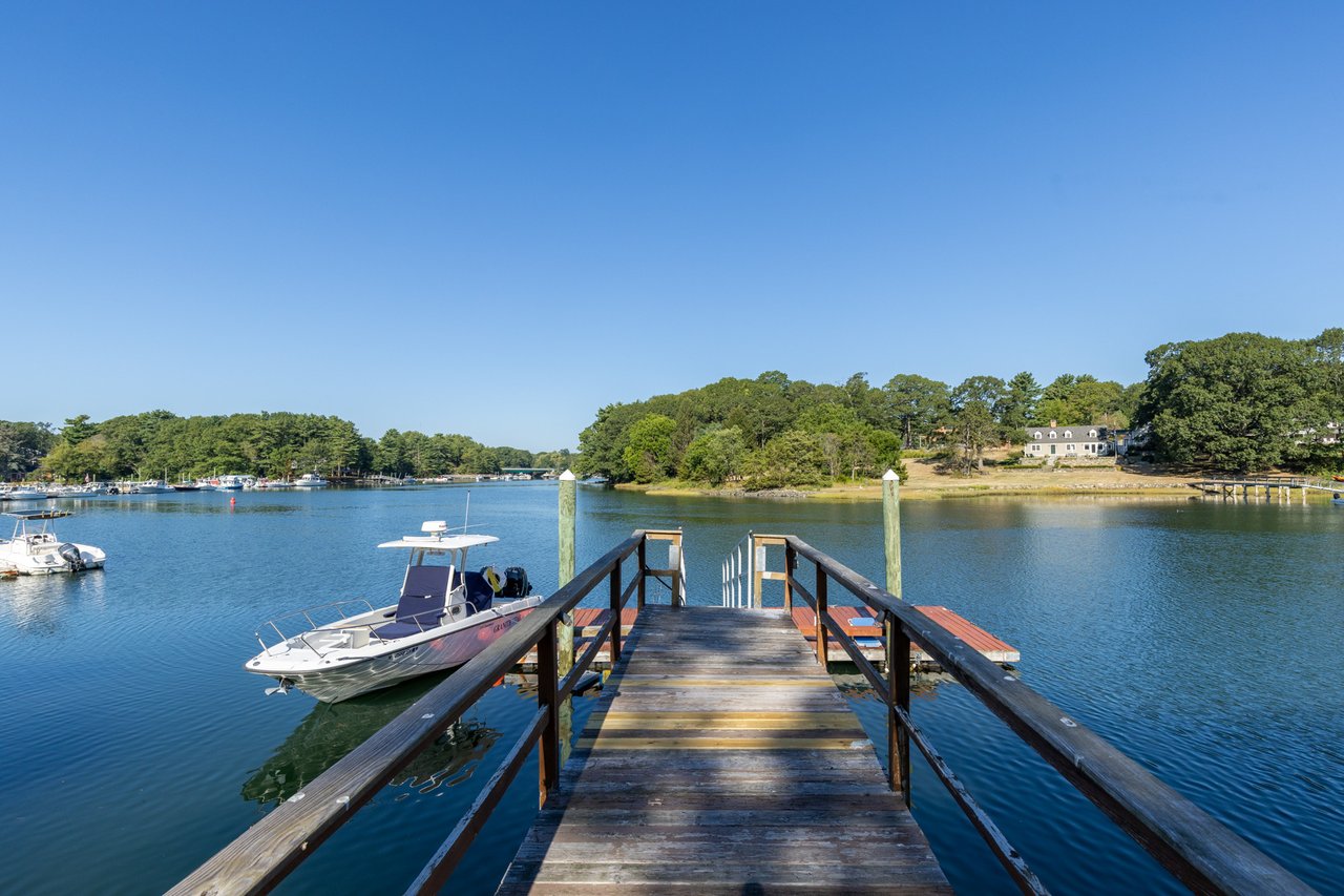 Split Rock Cove