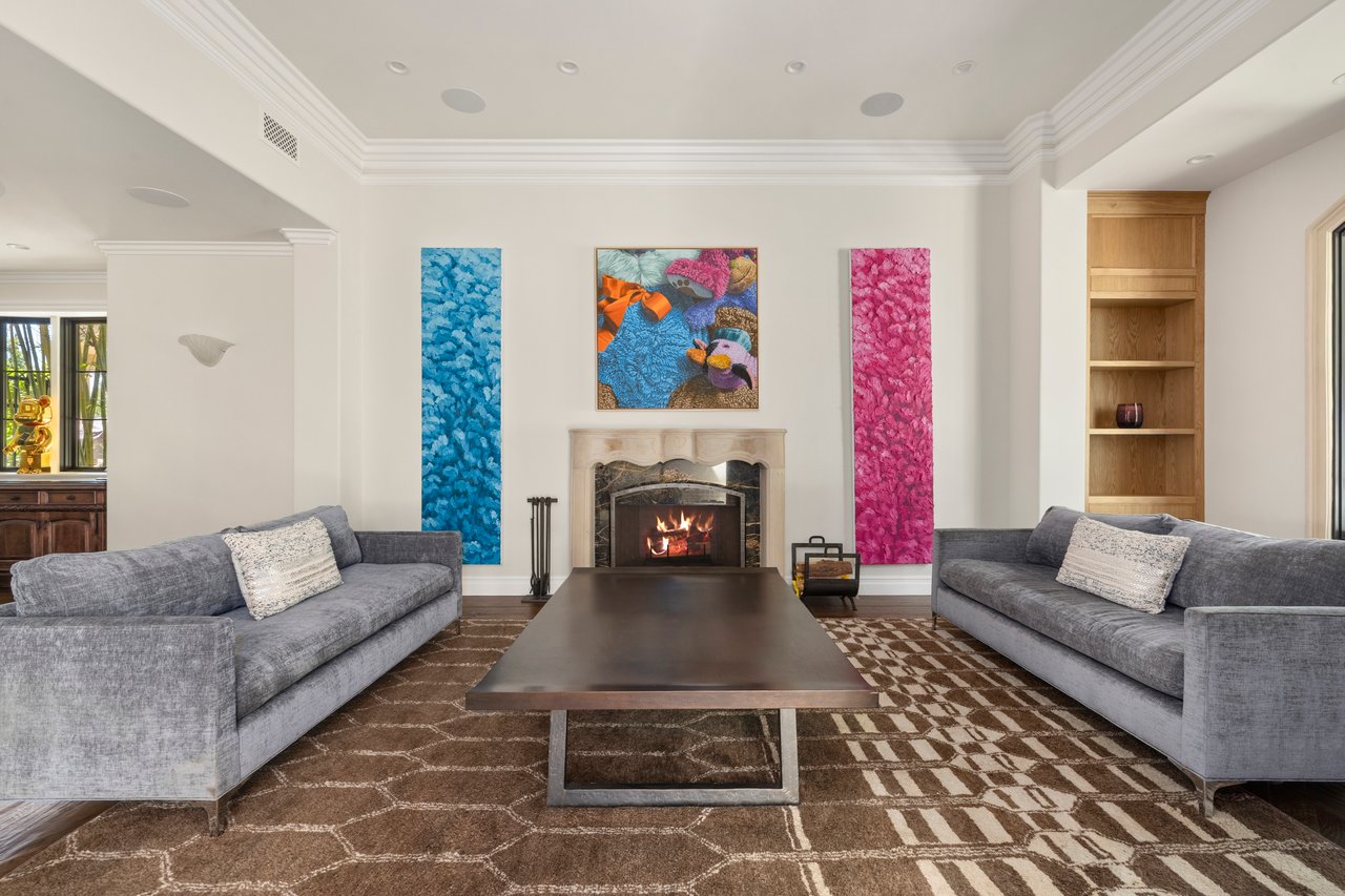 2325 Duxbury Cir
