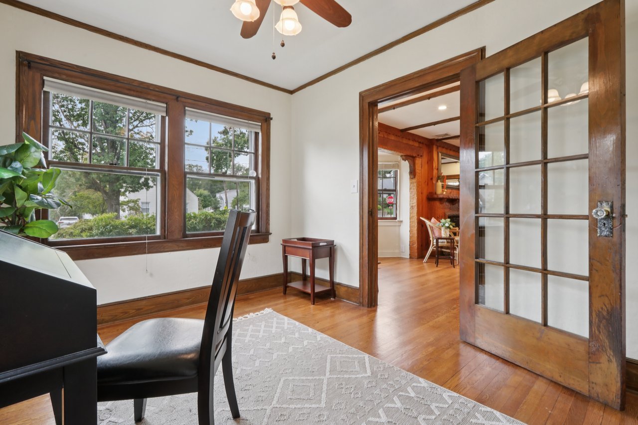 62 Hillside Ave